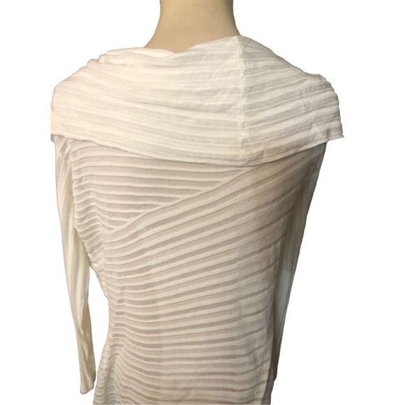 Cache white long sleeved ribbed knit pullover style sweater with cowl neck. Size - Picture 8 of 11